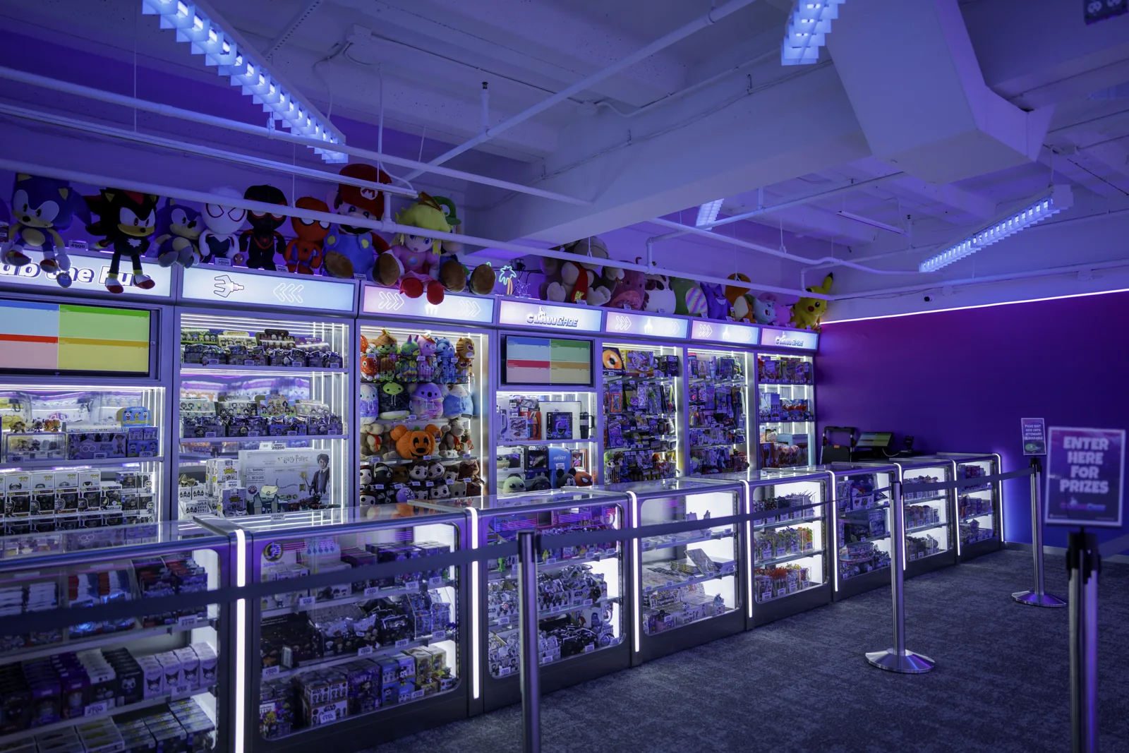 Claw machines at ClawCADE